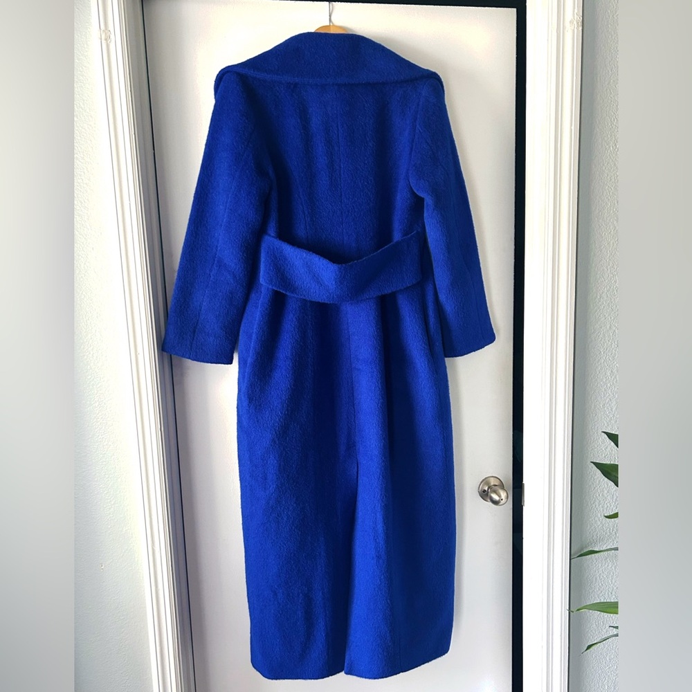 Winter Coat - Picture 5 of 5
